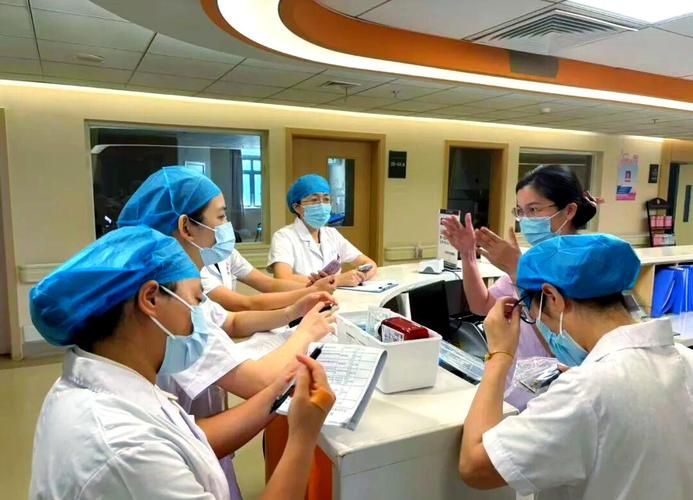 【专家:石狮市每年或现多个感染高峰,石狮有无确诊新型病毒】