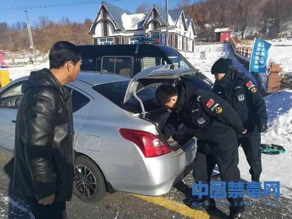 警方通报内蒙古自治区呼伦贝尔市鄂伦春自治旗疫情最新情况:鄂伦春自治旗防疫指挥部通告
