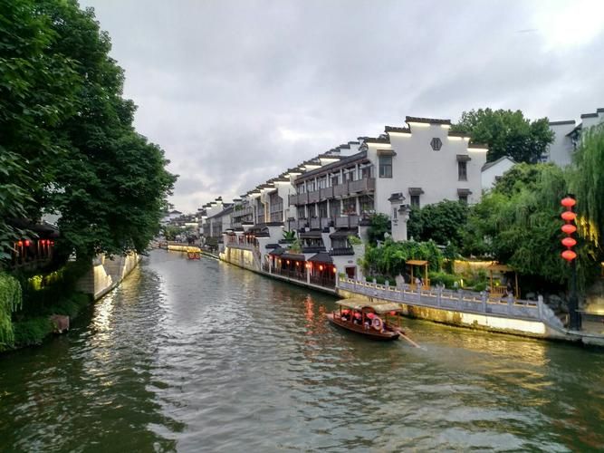 【江苏省南京市秦淮区解封标准最新公布,南京秦淮区现在是什么风险等级】